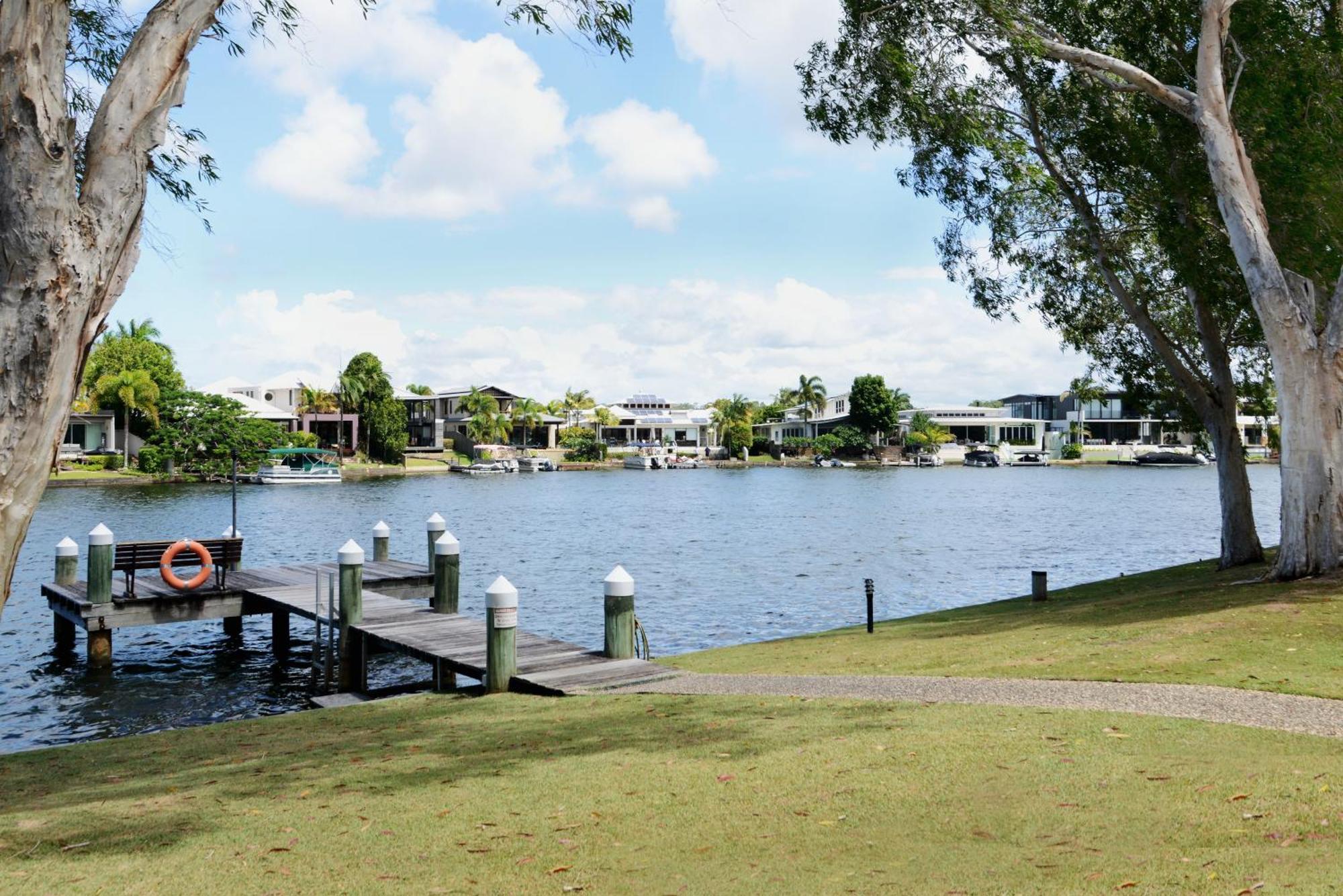 Noosa Entrance Waterfront Resort Noosaville Exterior foto