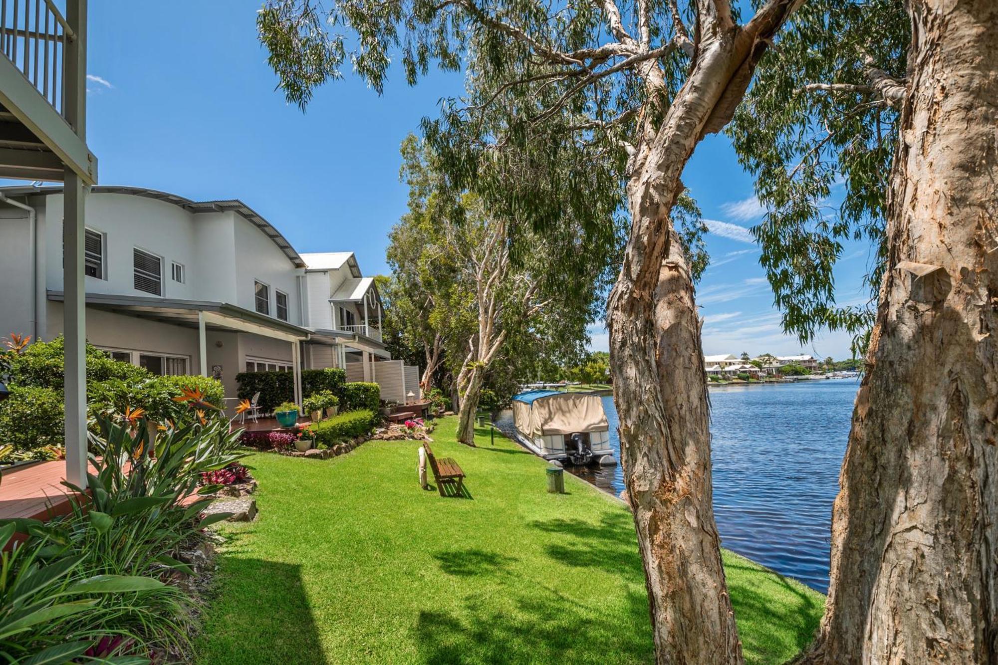 Noosa Entrance Waterfront Resort Noosaville Exterior foto